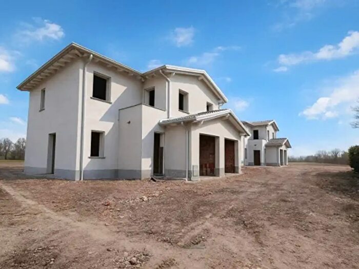 Casa quadrilocale in vendita in Viale Monsignor Angelo Cocconcelli, Reggio Emilia