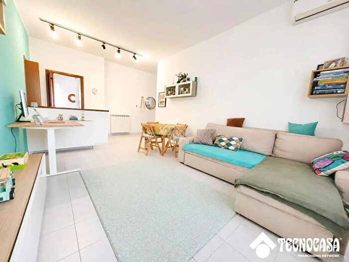 Appartamento bilocale in vendita in Via Rho, Cornaredo
