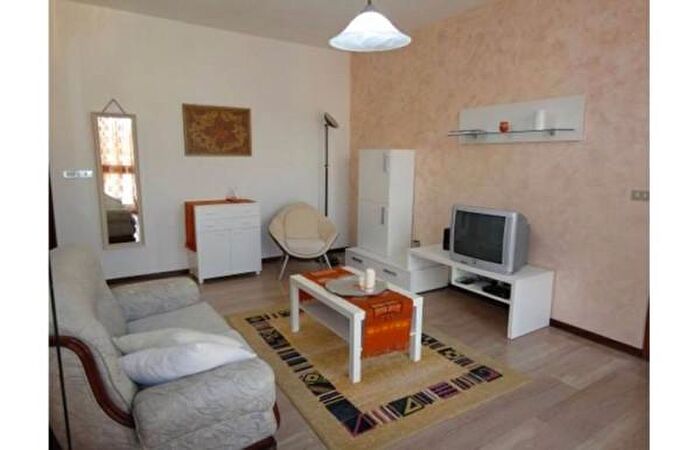 Appartamento trilocale in vendita in Via Giulio E Corrado Venini, Milano