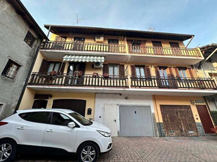 Appartamento trilocale in vendita in Cameri