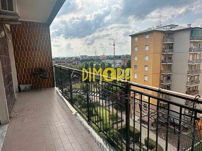 Appartamento trilocale in affitto in via stelvio, Novate Milanese