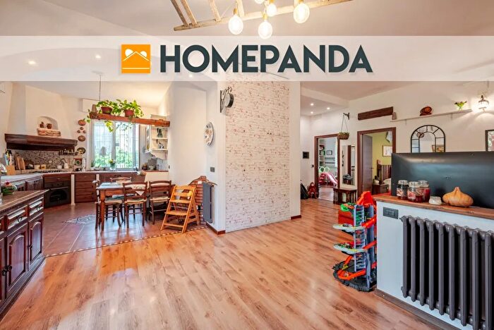 Appartamento trilocale in vendita in Via Giovanni della Casa, Milano