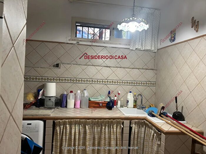 Casa con 5 locali in vendita in Via Antonio Montinaro Isola delle Femmine Pa Italia, Isola Delle Femmine