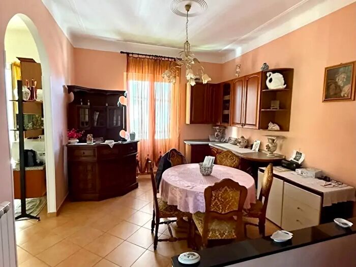Appartamento quadrilocale in vendita in Via Aurelia Ponente, Taggia