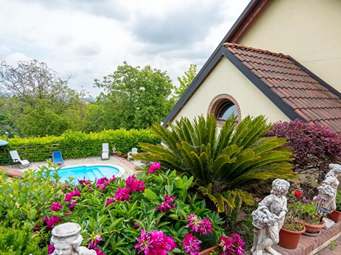 Casa con 6 locali in vendita in Via Chieri Bis, Baldissero Torinese