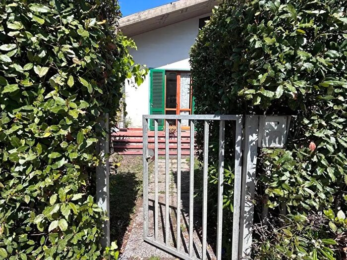 Appartamento trilocale in vendita in Via Pisorno, Pisa