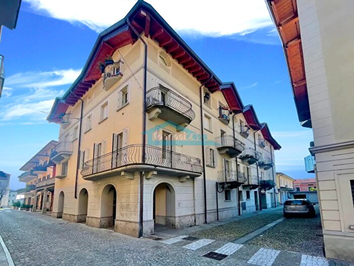 Appartamento trilocale in vendita in Capriolo