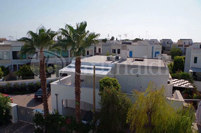 Case in Vendita e in Affitto - 3