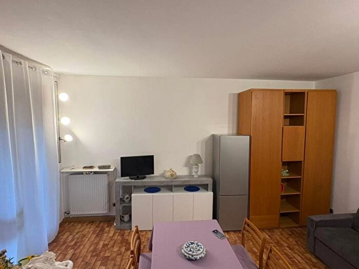 Appartamento monolocale in affitto in Via Alberto Pasini, Centro, Pomarolo