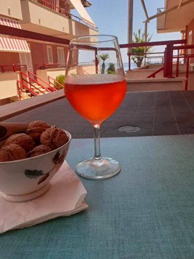 Appartamento trilocale in vendita in Via delle Rose, Riposto