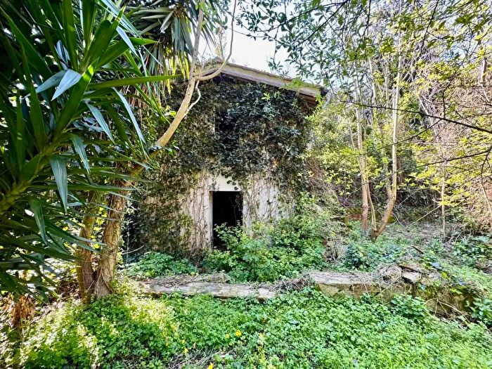 Casa bilocale in vendita in Rio