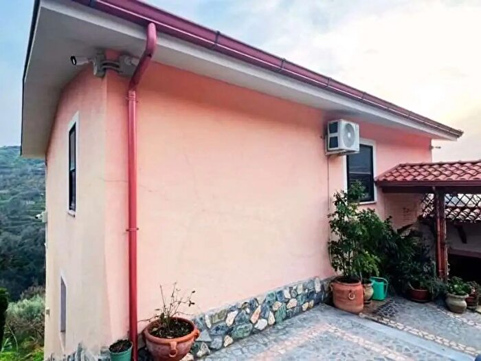 Casa con 6 locali in vendita in Salineto, Cetraro