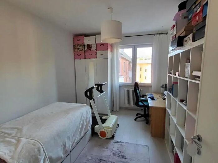 Appartamento con 6 locali in vendita in a Genova, Calcinaia