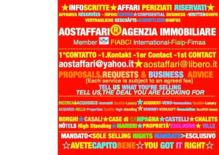 Casa con 15 locali in vendita in Via Roma, Courmayeur