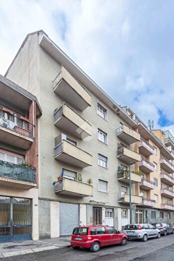 Appartamento bilocale in vendita in Via Carlo Lorenzini, Torino