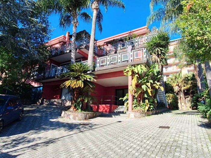 Appartamento trilocale in affitto in Viale delle querce, Torrione Alto Sala Abbagnano, Salerno