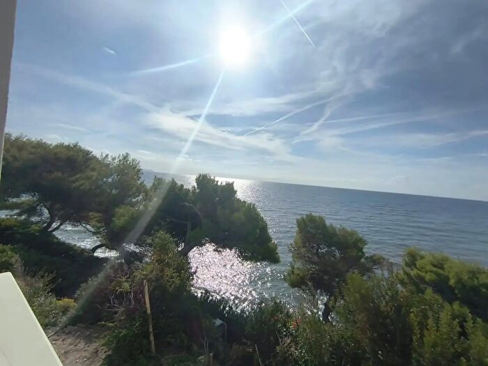 Casa con 20 locali in vendita in Via Caracciolo, Pollica