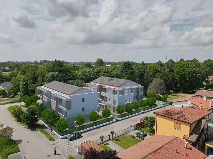 Appartamento con 5 locali in vendita in Via del Carnio, Mirano
