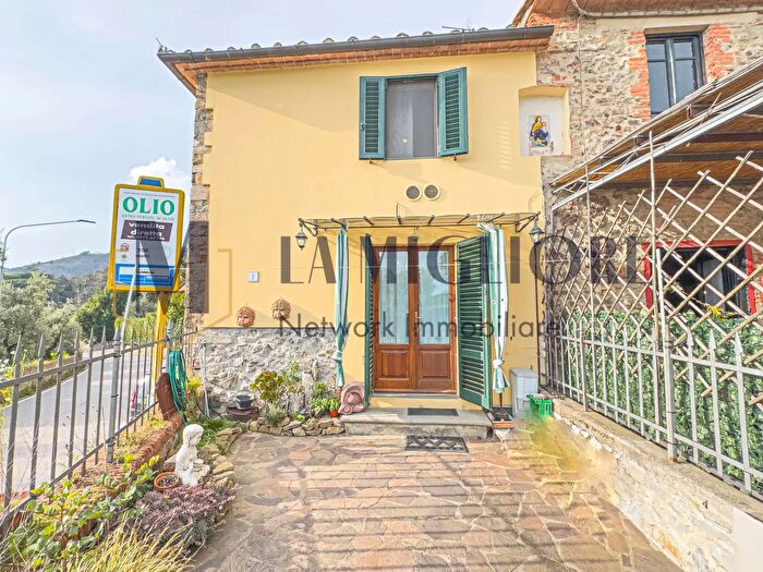 Casa bilocale in vendita in Località Vico, Montecatini Terme