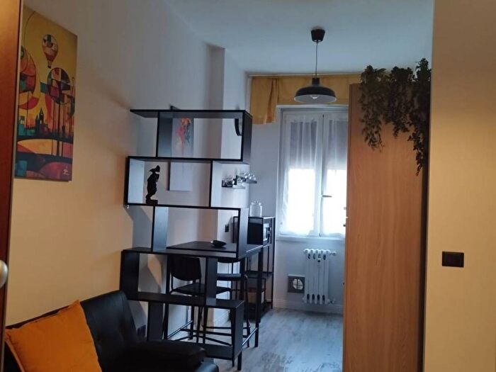 Appartamento bilocale in affitto in Via Riva di Trento, Corvetto, Milano