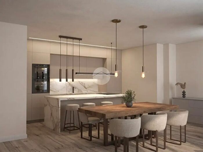 Appartamento quadrilocale in vendita in Via Piave, Treviso