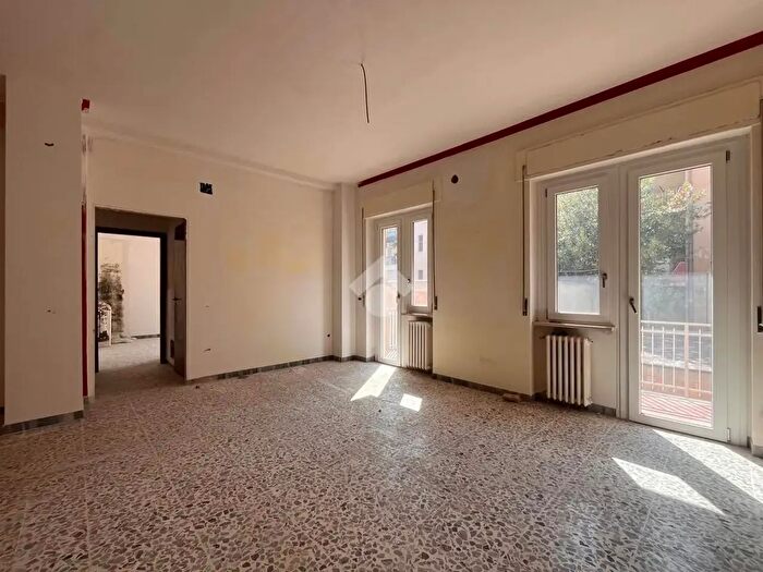 Appartamento trilocale in affitto in Via Guido Rosato, Lanciano