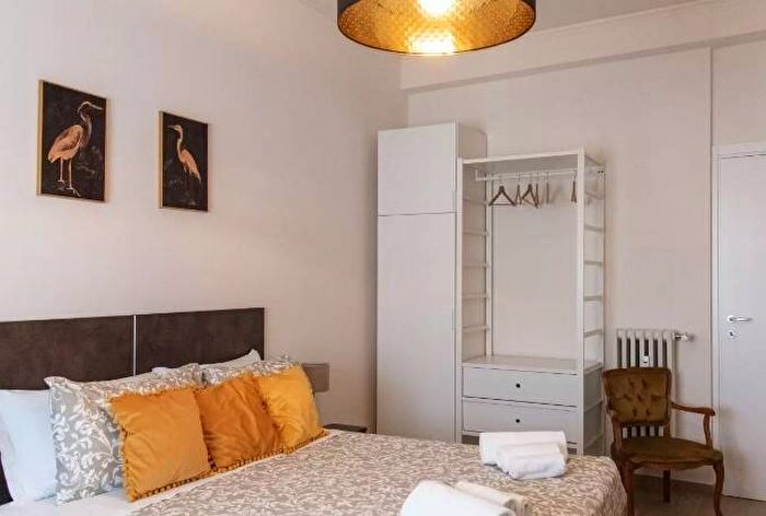 Appartamento trilocale in affitto in Via Tuscolana, Furio Camillo, Roma