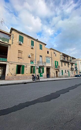 Appartamento monolocale in vendita in Via Antonio Salandra, Messina