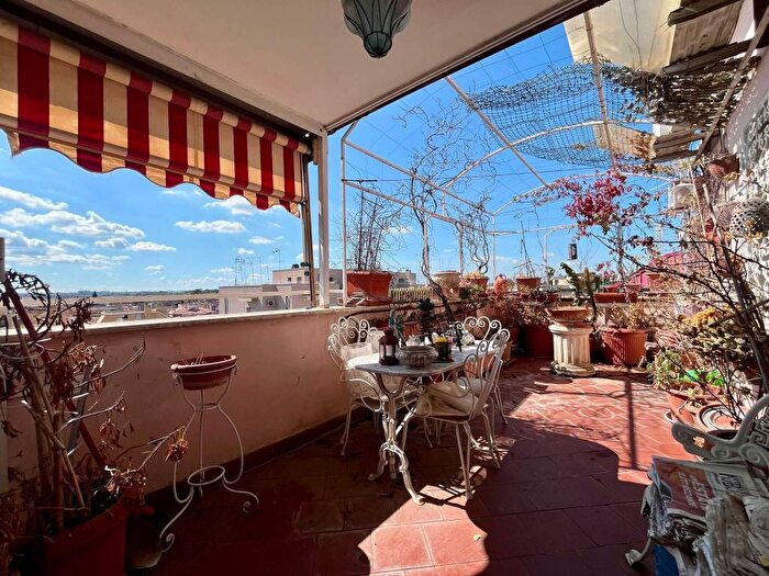 Appartamento quadrilocale in vendita in Via Emilio Praga, Talenti Monte Sacro, Roma