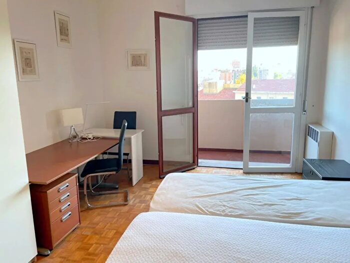 Appartamento quadrilocale in vendita in Viale Codalunga, Padova
