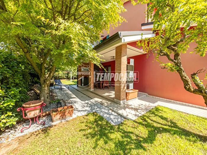 Appartamento con 5 locali in vendita in Via XXI Luglio, Quarto D'Altino