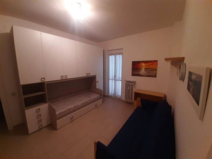 Appartamento bilocale in affitto in Via Alessandro Guffanti, Via Riviera, Pavia