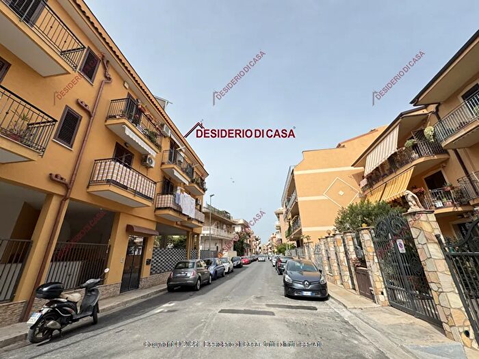 Appartamento con 5 locali in vendita in Via Ugo La Malfa Ficarazzi Pa Italia, Ficarazzi