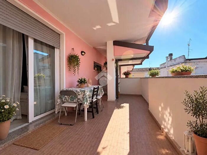 Appartamento trilocale in vendita in Via Emilia Vecchia, Rimini