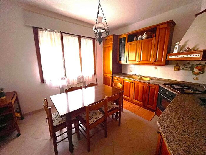 Appartamento con 5 locali in vendita in Via Galvani, Cavarzere