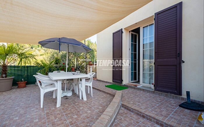 Casa quadrilocale in vendita in Via Ettore Troilo, Brisighella