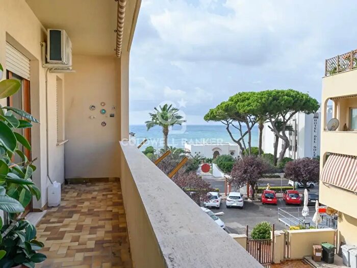 Appartamento bilocale in vendita in Via Aurelia, Santa Marinella