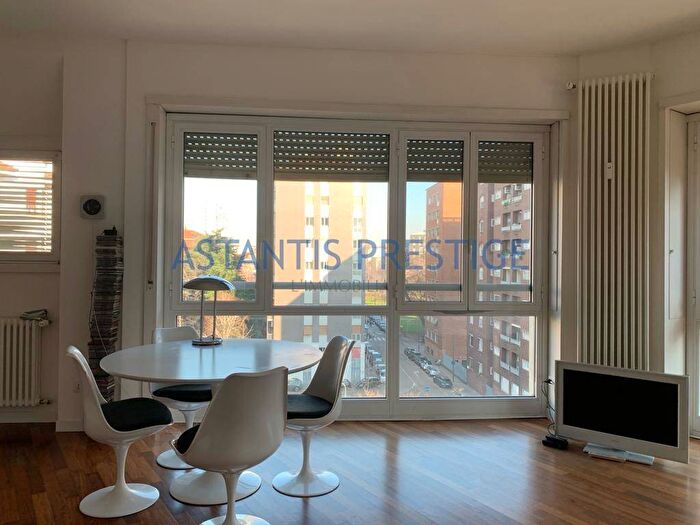 Appartamento bilocale in affitto in Via Vincenzo Monti, Vincenzo Monti, Milano