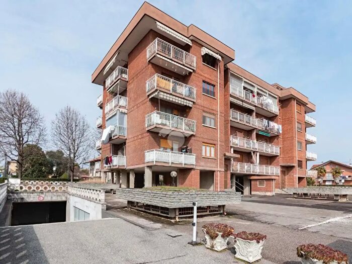 Appartamento trilocale in vendita in Via Monte Grappa, Cirie