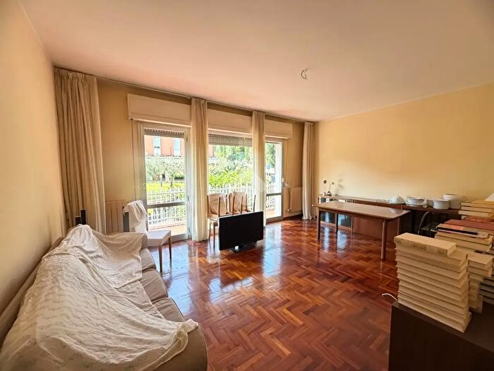 Appartamento quadrilocale in vendita in Via Amore, Montecatini Terme