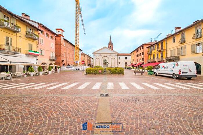 Casa con 6 locali in vendita in Via Ferruccio Valobra, Carmagnola