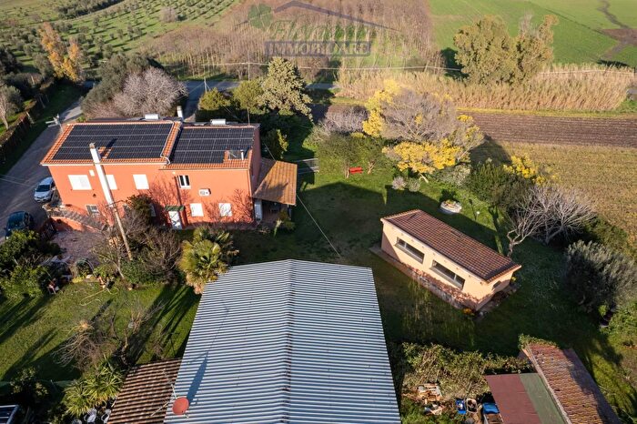 Case in Vendita e in Affitto - 3