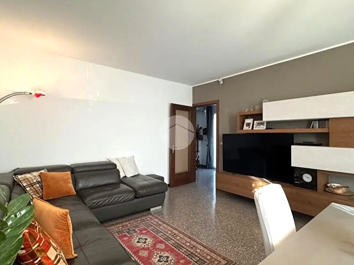 Casa con 5 locali in vendita in Via Artiglieri dItalia, Casier