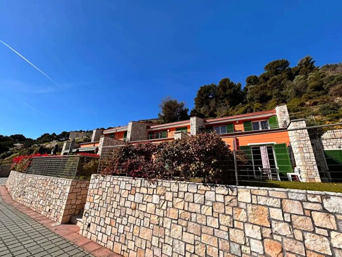 Appartamento bilocale in affitto in Via Libero Alborno, Ventimiglia