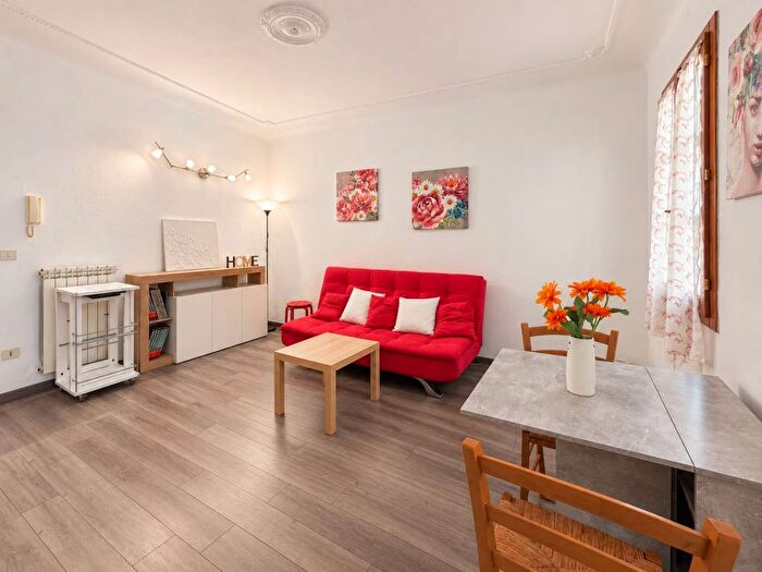 Appartamento con 5 locali in affitto in Via della Chiesa, San Frediano, Firenze