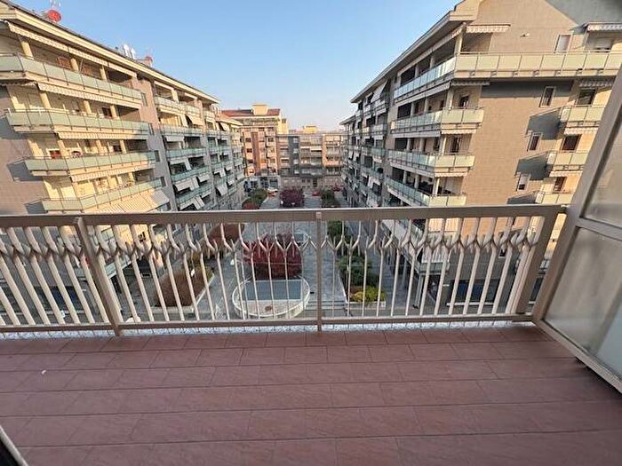 Appartamento trilocale in affitto in Santa Rita, Torino