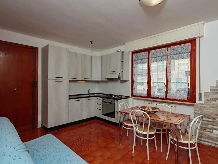 Casa trilocale in affitto in Obertino Francardi, Pisa