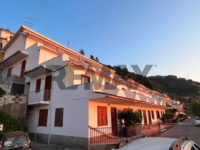 Appartamento bilocale in vendita in Contrada Calavà Via Lipari Sn, Gioiosa Marea