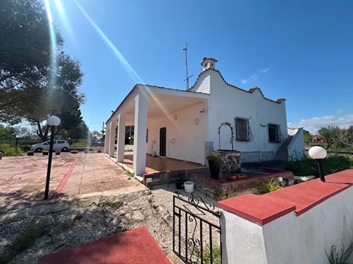 Casa quadrilocale in vendita in Strada Comunale N, Brindisi