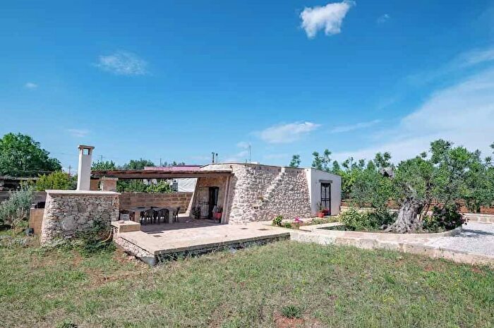 Appartamento bilocale in affitto in Via Carlo Alberto Dalla Chiesa, Tricase